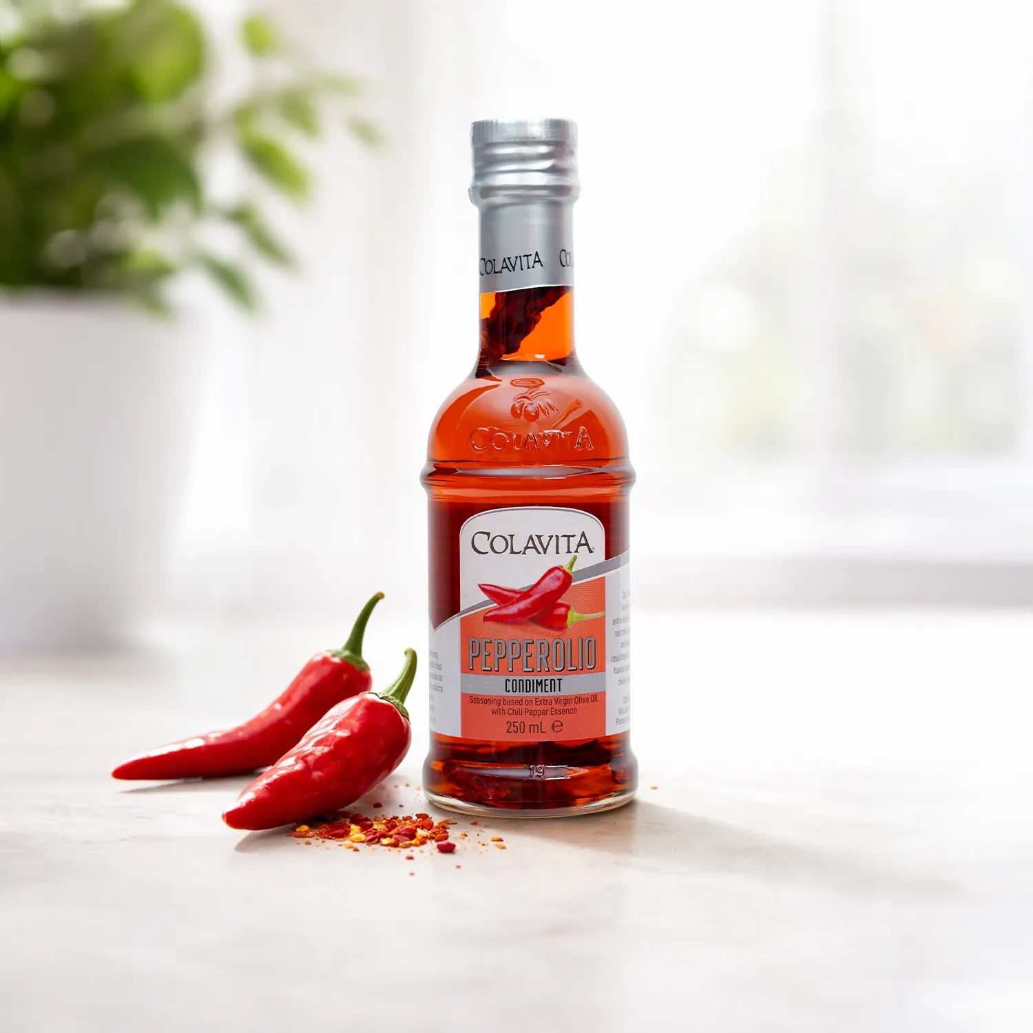 Colavita Pepperolio – Bold and Flavorful Chili-Infused Extra Virgin Olive Oil (250 ml)